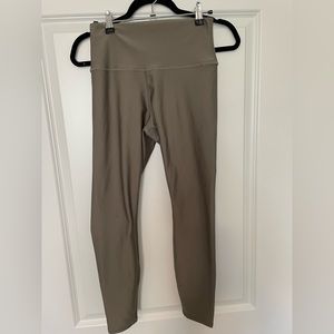 Alo Yoga 7/8 High Waist Airlift Leggings